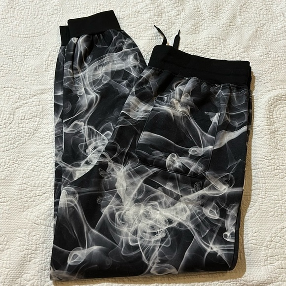Master Piece Joggers. XL - Picture 1 of 11